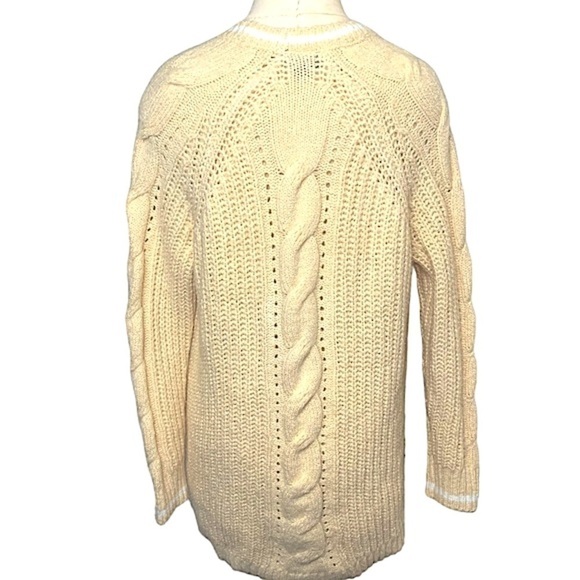 Torrid Cable Knit Cardigan Sweater Beige Sz 00 M/L Long Sleeve V Neck Academia - Picture 4 of 13